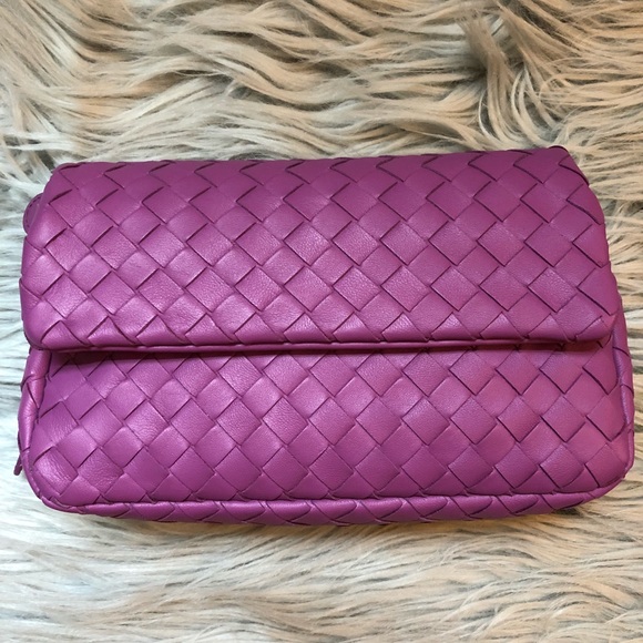 Bottega veneta intrecciato messenger bag - Picture 1 of 7